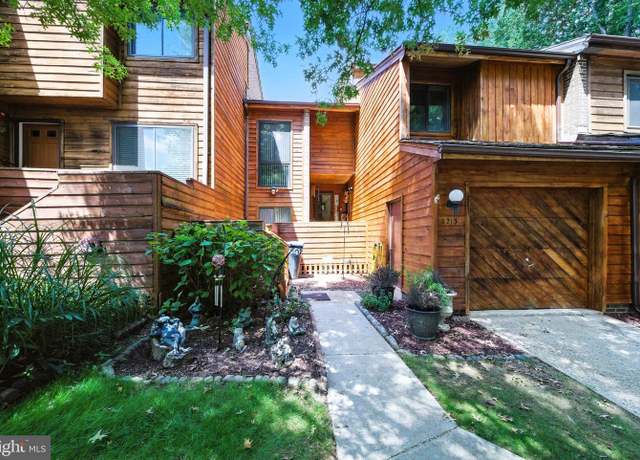 Property at 2213 Cedar Cove Ct, Reston, VA 20191, 3 beds, 3 baths