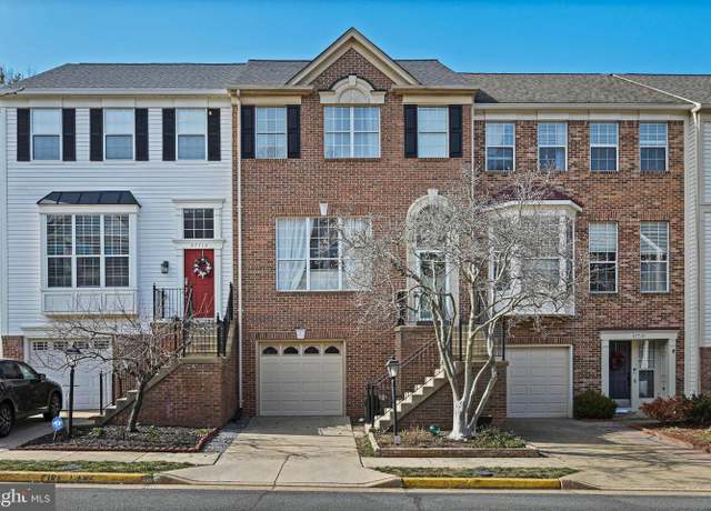 Property at 47716 Sandbank Sq, Sterling, VA 20165, 3 beds, 3 baths