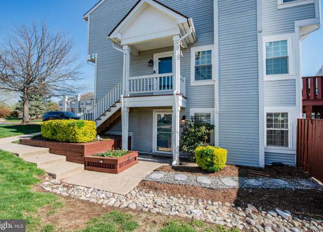 Property at 11025 Sentry Ridge Rd, Manassas, VA 20109, 2 beds, 2 baths