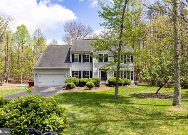 Property at 350 Rotterham Dr, Hedgesville, WV 25427, 4 beds, 4.5 baths