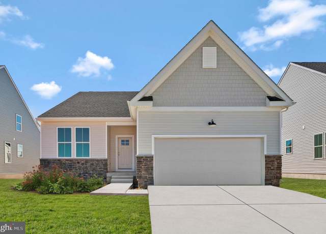 Property at 2916 Cordwainers Ln, Middletown, DE 19709, 2 beds, 2 baths