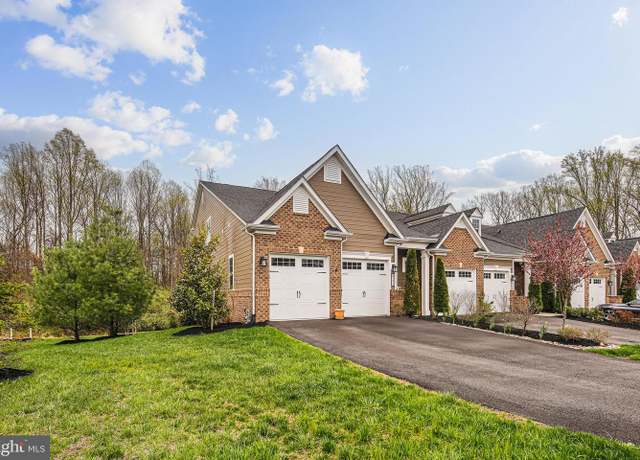 Property at 2751 Vardon Ln, Ellicott City, MD 21042, 4 beds, 3.5 baths