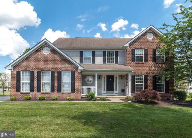 Property at 1590 Candace Ln, Yardley, PA 19067, 4 beds, 3 baths