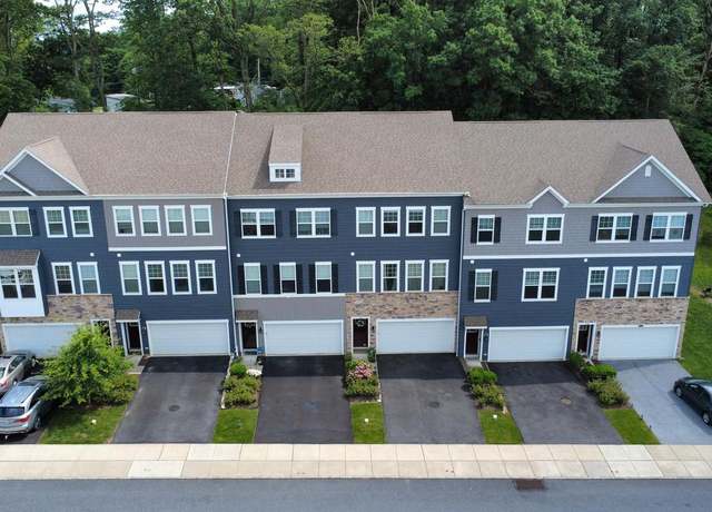 Property at 320 Dawson Pl, Downingtown, PA 19335, 3 beds, 2.5 baths