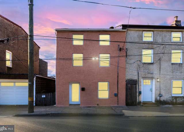Property at 4664 Canton St, Philadelphia, PA 19127, 5 beds, 2 baths