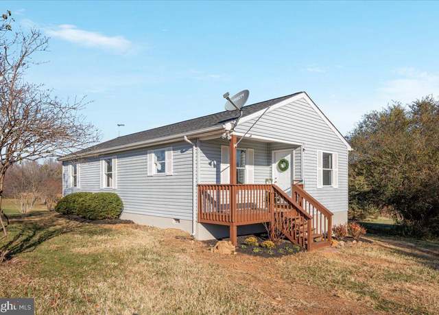 Property at 8144 Mangum Ct, Warrenton, VA 20186, 3 beds, 1 bath