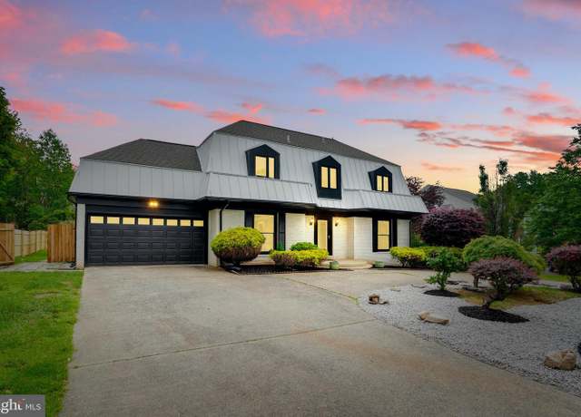 Property at 7434 Mason Ln, Falls Church, VA 22042, 5 beds, 5 baths