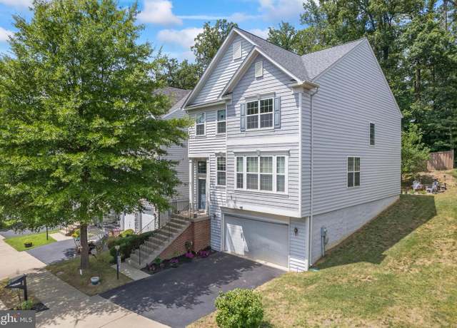 Property at 3489 Eagle Ridge Dr, Woodbridge, VA 22191, 4 beds, 3.5 baths