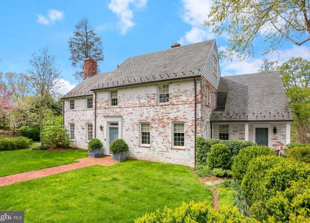 Property at 2824 Chain Bridge Rd NW, Washington, DC 20016, 5 beds, 4.5 baths
