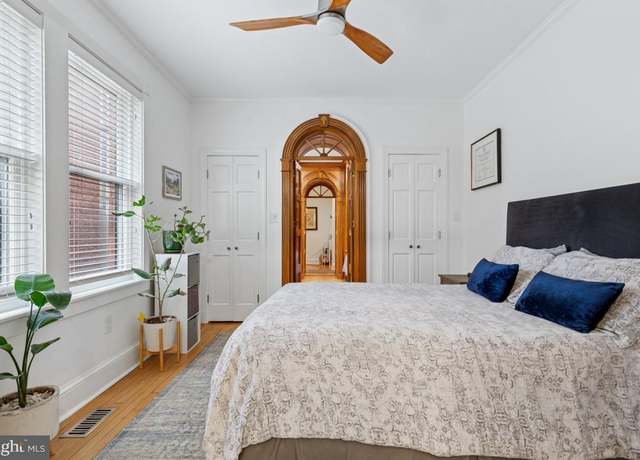 Property at 1318 35th St NW #3, Washington, DC 20007, 1 bed, 1.5 baths