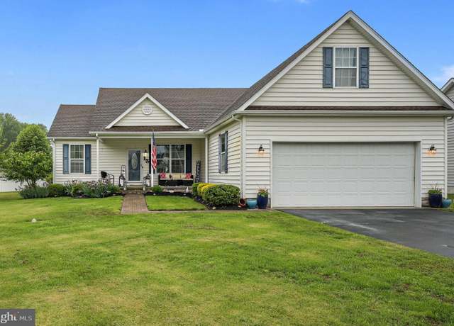 Property at 13 Burning Oak Dr, Felton, DE 19943, 3 beds, 2 baths