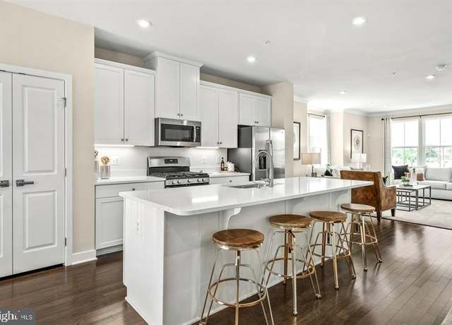Property at 8512 Hudson Ct, Laurel, MD 20723, 3 beds, 2.5 baths
