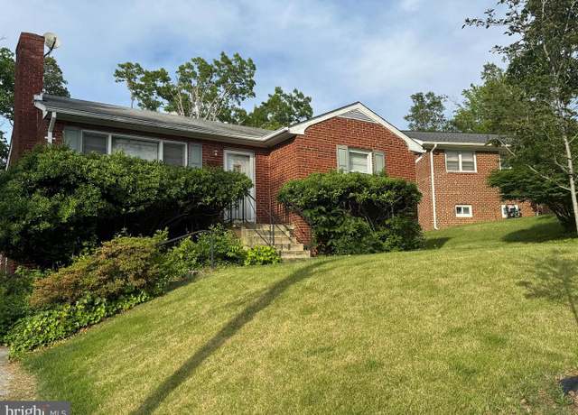 Property at 107 Onondaga Dr, Oxon Hill, MD 20745, 4 beds, 2 baths