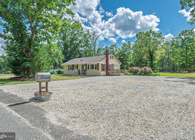 Property at 150 Park Ave, Mays Landing, NJ 08330, 3 beds, 1 bath