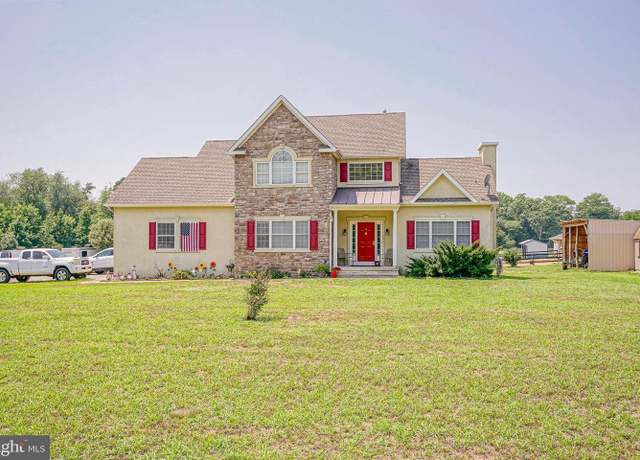 Property at 201 Morton, Rosenhayn, NJ 08352, 3 beds, 3.5 baths