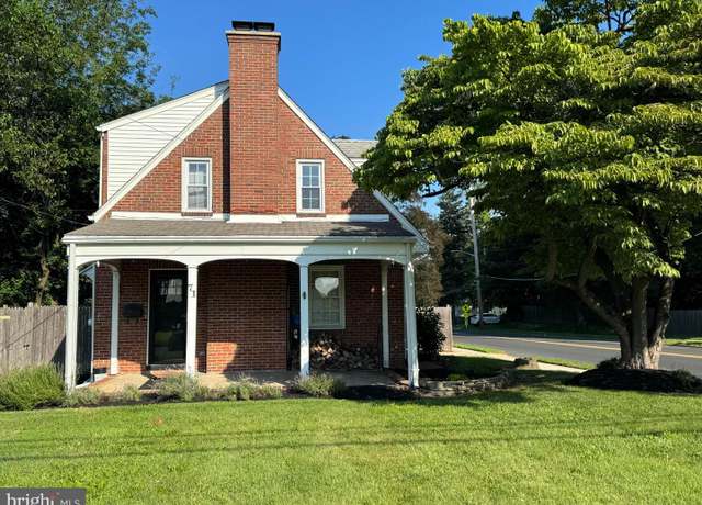 Property at 71 Homestead Ave, Hamilton, NJ 08610, 3 beds, 1.5 baths