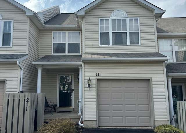Property at 211 Loch Alsh Dr, Chalfont, PA 18914, 3 beds, 2.5 baths