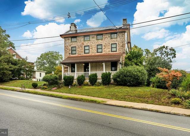 Property at 115 Bridge St, Spring City, PA 19475, 8 beds, 4 baths
