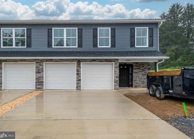 Property at 1500 A Embassy, Harrisburg, PA 17109, 5 beds, 3.5 baths
