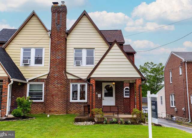 Property at 24 Sterner Ave, Broomall, PA 19008, 3 beds, 1.5 baths