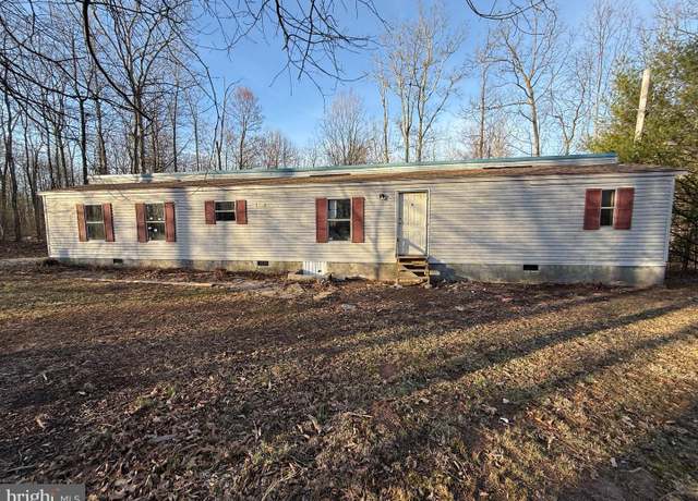 Property at 212 Wasamud Ln, Warfordsburg, PA 17267, 5 beds, 2 baths