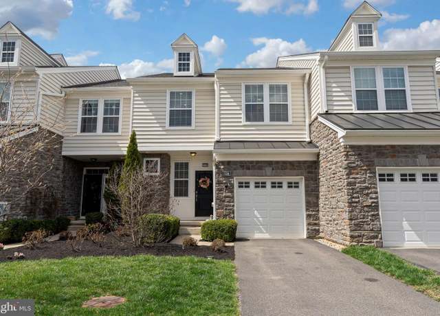 Property at 2138 Julia Dr, Conshohocken, PA 19428, 3 beds, 3.5 baths