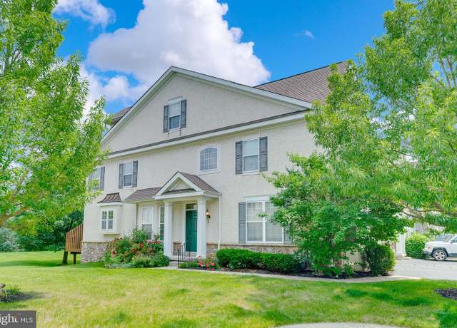 Property at 301 Rolling Hill Dr, Plymouth Meeting, PA 19462, 4 beds, 2.5 baths