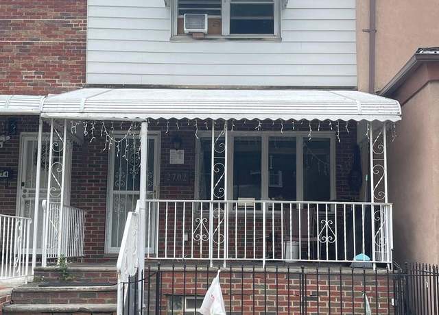 Property at 2702 S Darien St, Philadelphia, PA 19148, 3 beds, 2 baths