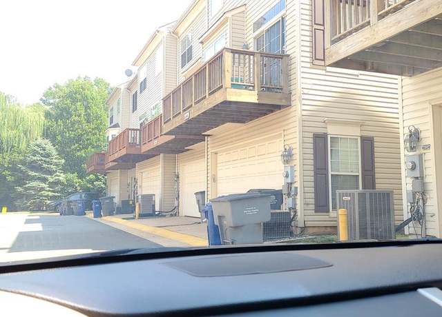Property at 2340 Huntington Station Ct, Alexandria, VA 22303, 3 beds, 2.5 baths