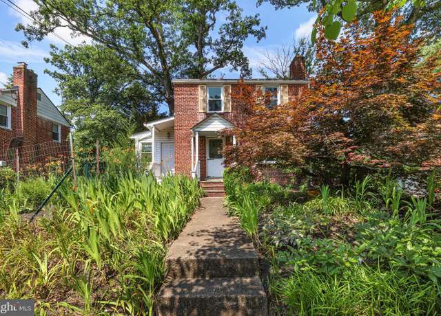 Property at 7224 15th Ave, Takoma Park, MD 20912, 2 beds, 2 baths