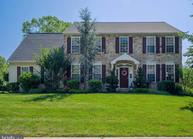 Property at 241 Ferndale Ln, Downingtown, PA 19335, 4 beds, 2.5 baths