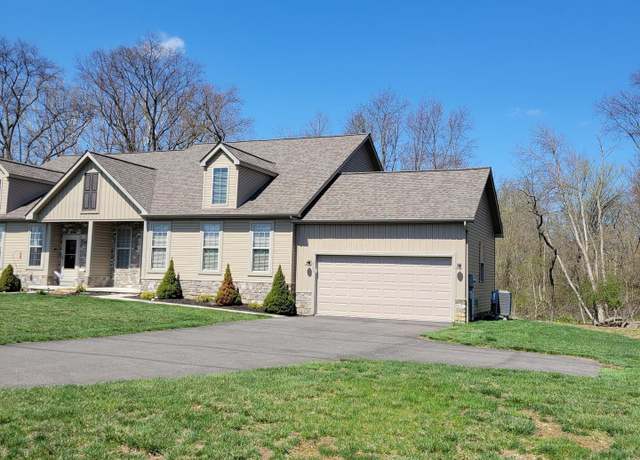 Property at 903 Quail Run Dr, Waynesboro, PA 17268, 2 beds, 2.5 baths