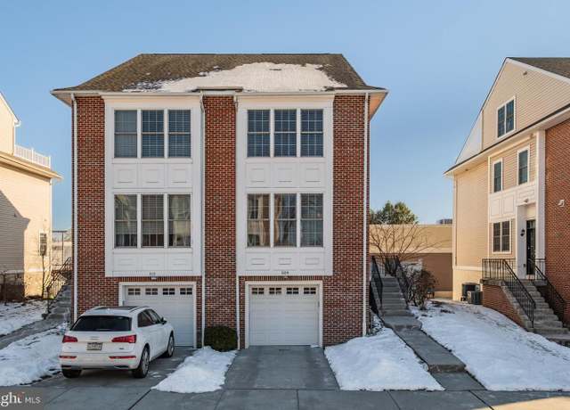 Property at 509 Kingsley Ct, Philadelphia, PA 19128, 4 beds, 3.5 baths