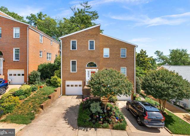 Property at 19-A W Uhler Ave, Alexandria, VA 22301, 3 beds, 2.5 baths