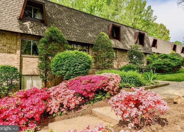 Property at 11625 Vantage Hill Rd Unit C, Reston, VA 20190, 3 beds, 2 baths
