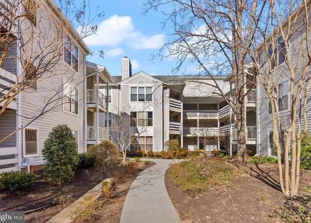 Property at 10302 Appalachian Cir #209, Oakton, VA 22124, 1 bed, 1 bath