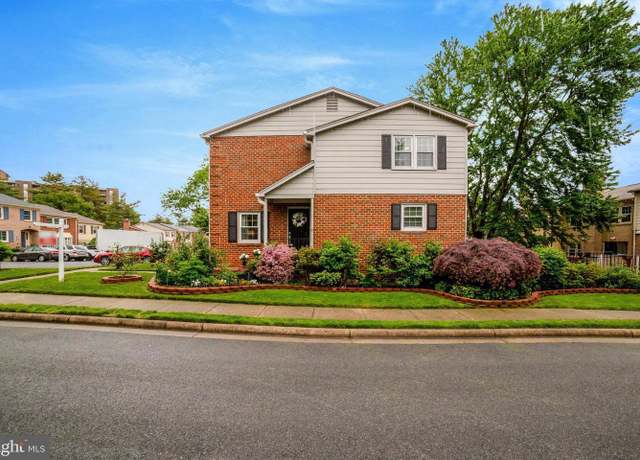 Property at 7499 Covent Wood Ct, Annandale, VA 22003, 4 beds, 3.5 baths