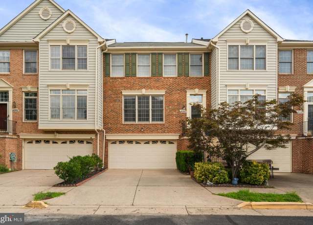 Property at 6260 Harbin Dr, Alexandria, VA 22310, 3 beds, 3.5 baths