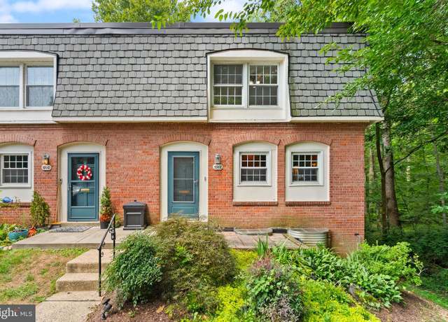 Property at 5908 Minutemen #293, Springfield, VA 22152, 3 beds, 2.5 baths