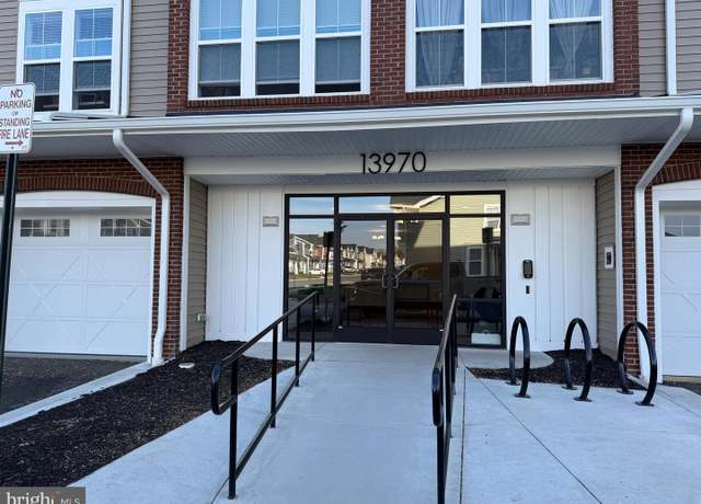 Property at 13970 Englefield Dr #207, Woodbridge, VA 22193, 2 beds, 2 baths