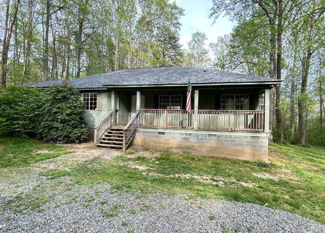 Property at 5915 Bradley Ln, Spotsylvania, VA 22551, 3 beds, 2 baths