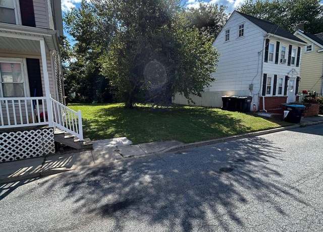 Property at 121 N East St, Smyrna, DE 19977