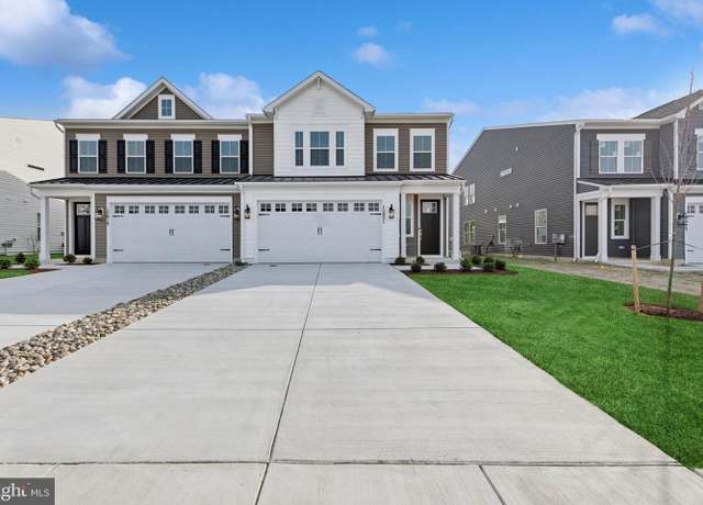 Property at 12616 Knolls Ln, Selbyville, DE 19975, 4 beds, 3.5 baths