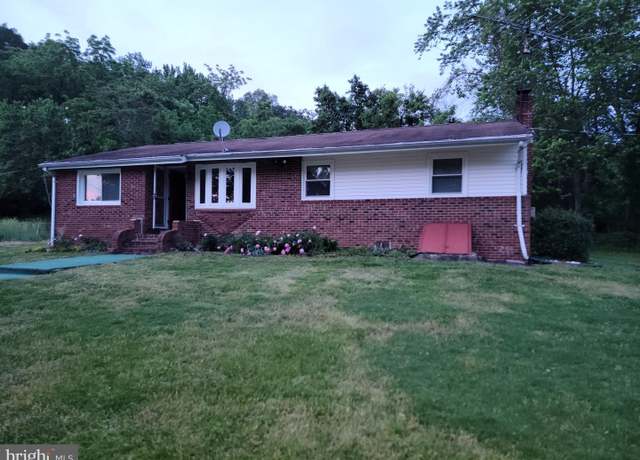 Property at 10816 Livingston Rd, Fort Washington, MD 20744, 3 beds, 2 baths