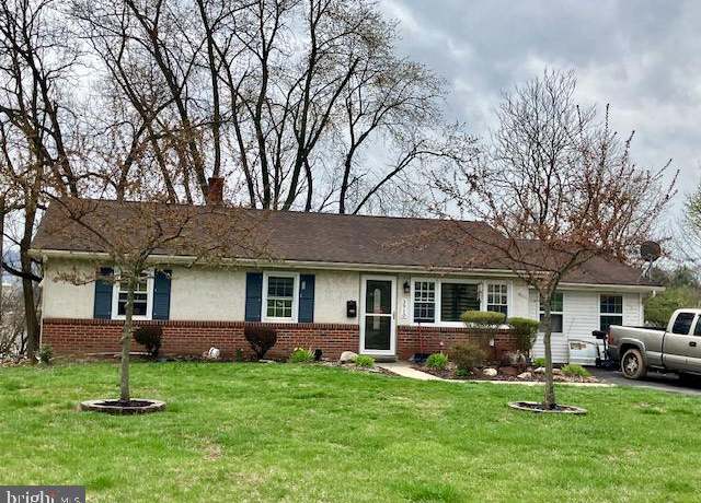 Property at 3910 Grant St, Reading, PA 19606, 4 beds, 2 baths