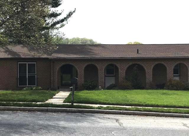 Property at 211 New Castle Dr, Reading, PA 19607, 4 beds, 3 baths