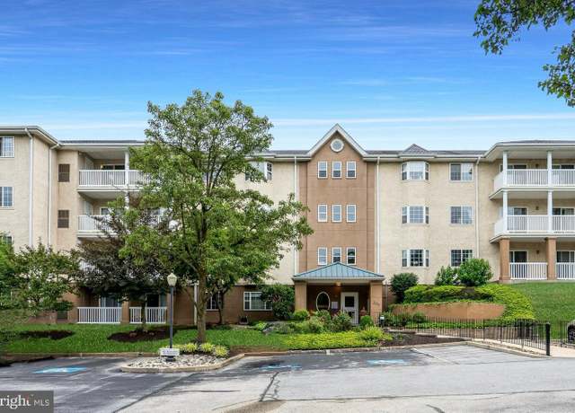 Property at 215 Paoli Pointe Dr Unit 215-M, Paoli, PA 19301, 2 beds, 2 baths