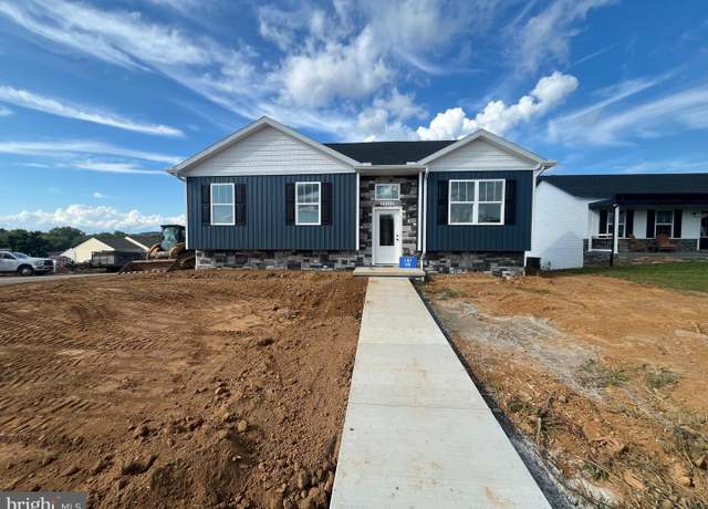 Property at 11412 Viking Ave Lot 33, Waynesboro, PA 17268, 3 beds, 2 baths