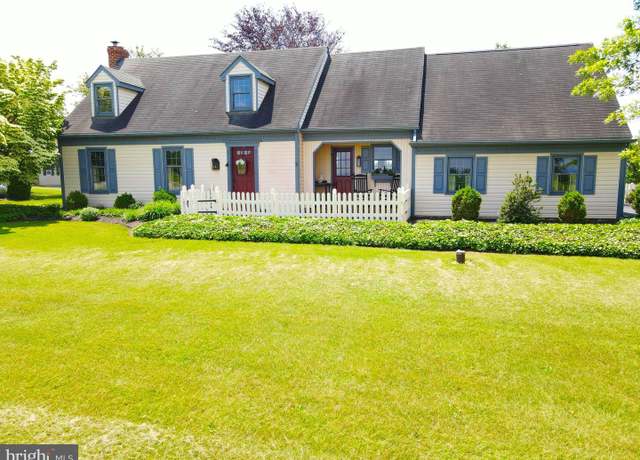 Property at 2569 White Oak Rd, Strasburg, PA 17579, 3 beds, 1.5 baths
