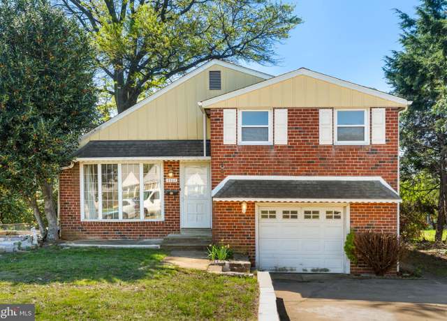 Property at 9967 Verree Rd, Philadelphia, PA 19115, 3 beds, 2.5 baths